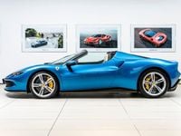 Second-hand Ferrari 296 829 CP (609 kW) 2022 Albastru Cabrio