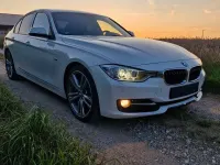 Gebraucht BMW 330 Sport Line 258 PS (189 kW) 2014 Weiß Limousine