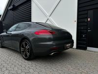Gebraucht Porsche Panamera 300 PS (220 kW) 2014 Grau Kleinwagen