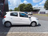 Gebraucht Mitsubishi Space Star Select 71 PS (52 kW) 2024 Weiß Kleinwagen