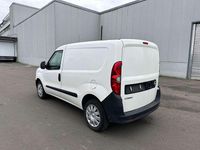 Gebraucht Opel Combo Selection 95 PS (69 kW) 2014 Weiß Van / Kleinbus