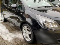 Gebraucht Opel Meriva 140 PS (102 kW) 2011 Schwarz Van / Kleinbus
