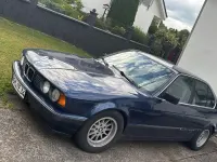 Gebraucht BMW 520 150 PS (110 kW) 1993 Blau Limousine