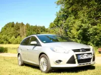 Gebraucht Ford Focus SYNC Edition 125 PS (91 kW) 2014 Silber Kombi