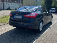 Gebraucht Ford Focus Trend 150 PS (110 kW) 2011 Schwarz Limousine