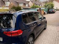 Gebraucht VW Touran Sound 150 PS (110 kW) 2017 Blau Van / Kleinbus