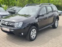 Second-hand Dacia Duster Lauréate 114 CP (83 kW) 2016 Negru SUV