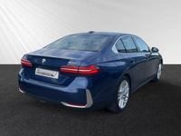 Gebraucht BMW 520 Sport Line 208 PS (152 kW) 2024 Phytonicblau metallic Limousine