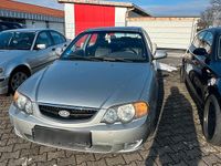 Gebraucht Kia Shuma 114 PS (83 kW) 2004 Grau Kleinwagen