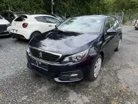 Gebraucht Peugeot 308 Active 131 PS (96 kW) 2019 Farbe encreblau Kombi