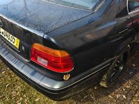 Gebraucht BMW 520 170 PS (125 kW) 2002 Blau Limousine