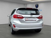 Gebraucht Ford Fiesta Cool & Sound Edition 71 PS (52 kW) 2018 Polarsilber metallic Kleinwagen