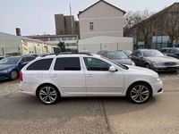 Gebraucht Skoda Octavia RS 170 PS (125 kW) 2011 Bila candy/candyweiss Kombi