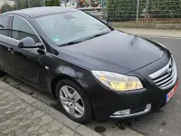 Gebraucht Opel Insignia 160 PS (117 kW) 2012 Schwarz Limousine