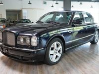 Second-hand Bentley Arnage 405 CP (297 kW) 2001 Albastru Berlinǎ