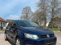 Gebraucht VW Polo Match 70 PS (51 kW) 2012 Blau Kleinwagen