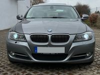 gebraucht BMW 325 d Facelift E90 Limousine Automatik Navi Schiebedach Xenon