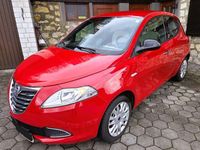 Gebraucht Lancia Ypsilon Gold 69 PS (50 kW) 2013 Rot Kleinwagen