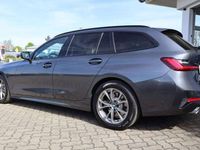 gebraucht BMW 330 i xDrive Touring Sport Line DAB Standhzg.