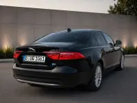 Gebraucht Jaguar XF Portfolio 163 PS (119 kW) 2018 Limousine