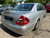 Gebraucht Mercedes E270 Avantgarde 177 PS (130 kW) 2005 Silber Limousine