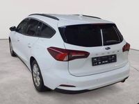 Gebraucht Ford Focus Cool & Connect 120 PS (88 kW) 2022 Weiß Limousine