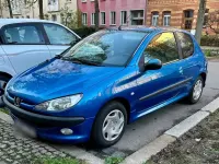 Używany Peugeot 206 75 KM (55 kW) 2002 Niebieski Coupe