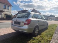 Gebraucht Skoda Fabia 90 PS (66 kW) 2012 Silber Kombi