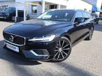 Gebraucht Volvo V60 Core 253 PS (186 kW) 2023 Onyx black Kombi