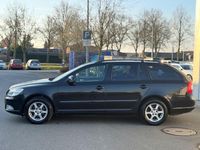 Gebraucht Skoda Octavia Ambiente 122 PS (89 kW) 2010 Schwarz Kombi