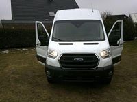Gebraucht Ford Transit Trend 185 PS (136 kW) 2021 Frostweiß Van / Kleinbus