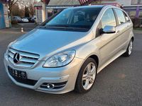 Gebraucht Mercedes B160 95 PS (69 kW) 2009 Silber Van / Kleinbus