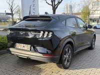 Gebraucht Ford Mustang Mach-E Basis 197 kW (269 PS) 2022 Iridiumschwarz metallic SUV