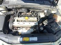 Gebraucht Opel Vectra 136 PS (100 kW) 1996 Grün Limousine