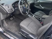 Gebraucht Ford Mondeo 163 PS (119 kW) 2014 Schwarz Kombi