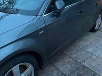 Gebraucht Audi A3 Sport 150 PS (110 kW) 2018 Grau Limousine