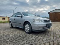 Gebraucht Opel Astra Sport 101 PS (74 kW) 1999 Silber Limousine