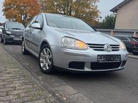 Gebraucht VW Golf V 115 PS (84 kW) 2004 Silber Kleinwagen