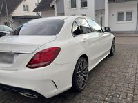 Gebraucht Mercedes C250 AMG line 211 PS (155 kW) 2018 Weiß Limousine