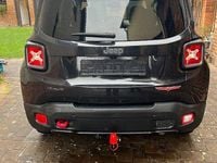 Gebraucht Jeep Renegade Trailhawk 170 PS (125 kW) 2016 Schwarz SUV