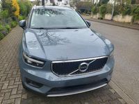 Gebraucht Volvo XC40 Momentum 190 PS (139 kW) 2020 Grau SUV