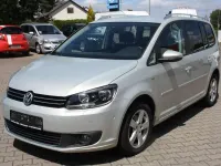 Gebraucht VW Touran Cup 105 PS (77 kW) 2015 Silver leaf metallic Van / Kleinbus