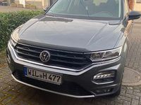 Gebraucht VW T-Roc Style 150 PS (110 kW) 2019 Grau SUV