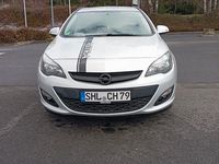 Gebraucht Opel Astra Edition 110 PS (80 kW) 2014 Silber Kombi