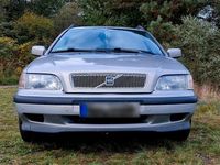 Gebraucht Volvo V40 116 PS (85 kW) 1997 Silber Kombi
