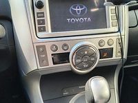 Gebraucht Toyota Verso 150 PS (110 kW) 2012 Grau Van / Kleinbus