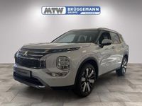 Neu Mitsubishi Outlander P-HEV Intro Edition 306 PS (225 kW) 2025 Weiss SUV