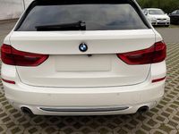 Gebraucht BMW 520 Sport Line 190 PS (139 kW) 2019 Weiß Kombi