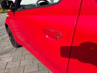 Gebraucht Toyota Yaris 68 PS (50 kW) 2002 Rot Kleinwagen