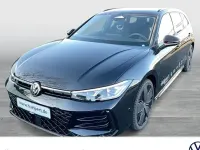 Gebraucht VW Passat R-line 150 PS (110 kW) 2025 Grenadillschwarz metallic Kombi